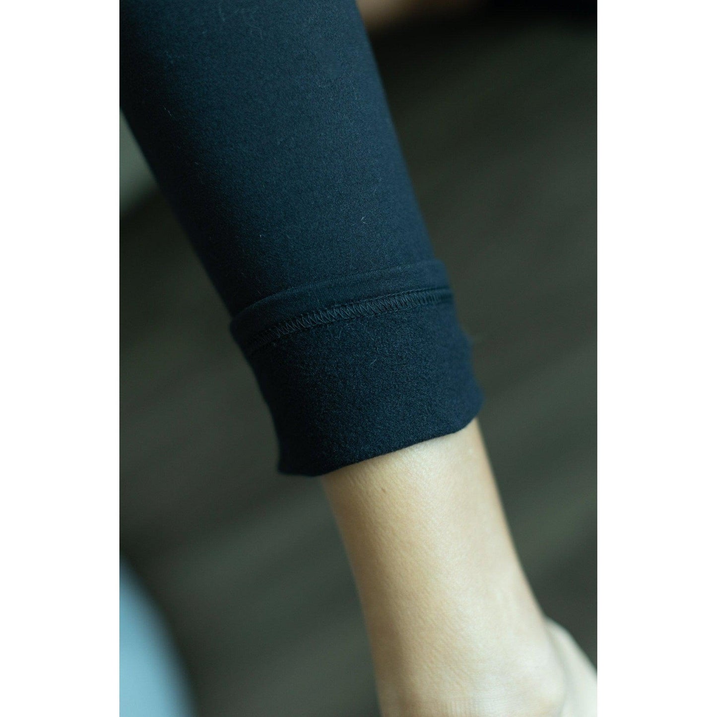 Ready to Ship | Black FLEECE Full Length Leggings with Pockets