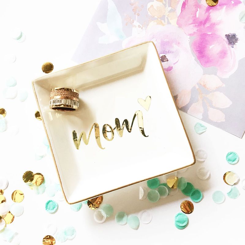 Mom Ring  Dish with (Includes gift box)